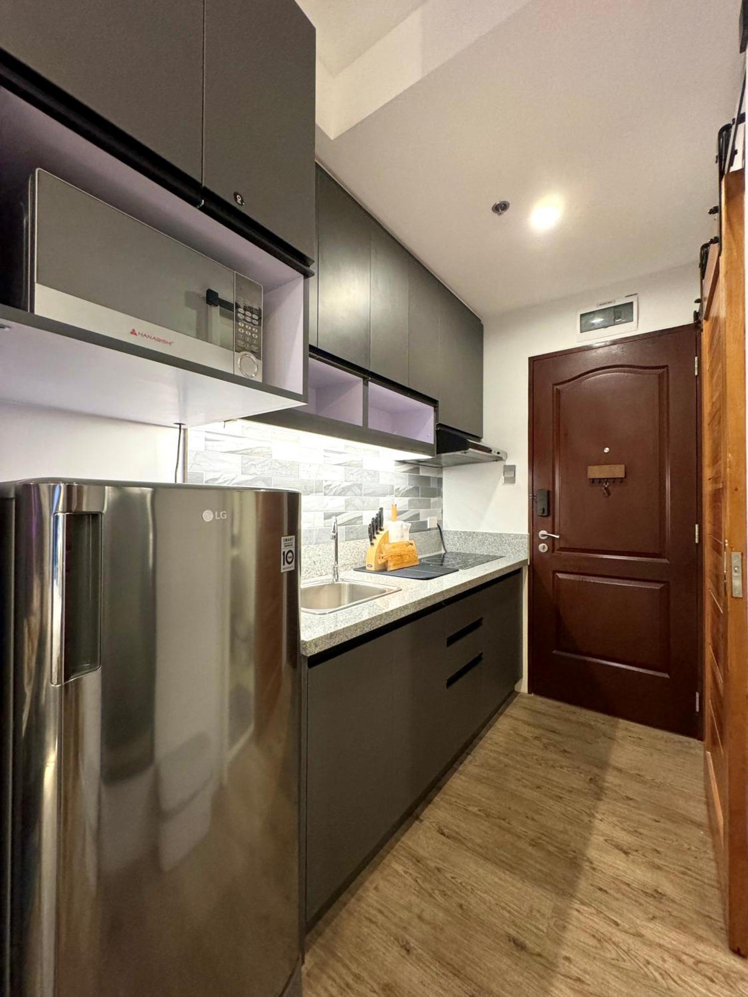 Fullerton Suites Puting Kahoy Exterior foto